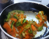 Foto del paso 3 de la receta: Tallarines de zanahoria y calabacín