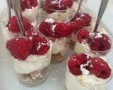 Foto del paso 3 de la receta: Vasitos de mascarpone con frambuesas
