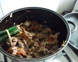 Foto del paso 3 de la receta: Estofado de capón con arroz primavera
