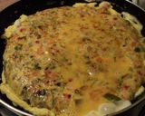 Foto del paso 8 de la receta: Tortilla vienesa con tallos de acelga y verduras al cilantro