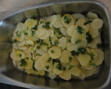 Foto del paso 5 de la receta: Patatas al horno con ajo y perejil