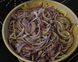 Foto del paso 2 de la receta: Cómo confitar cebolla de la manera correcta