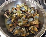 Foto del paso 3 de la receta: Almejas a mi manera con AMC