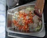 Foto del paso 3 de la receta: Arroz al horno con huevos estrellados