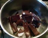 Foto del paso 6 de la receta: Tarta de galletas con flan y chocolate