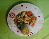 Foto del paso 3 de la receta: Pollo con verduras al curry