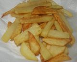 Foto del paso 3 de la receta: Papas fritas con huevo frito 