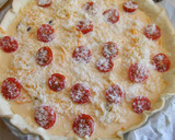 Foto del paso 5 de la receta: Tarta de champiñones, bacon y tomatitos cherry