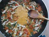 Tosta de lomo y verduras con salsa barbacoa
