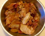Foto del paso 1 de la receta: Pollo marinado en salsa de soja y lima