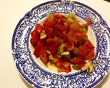 Foto del paso 1 de la receta: Arroz con verduras salteadas y pollo asado