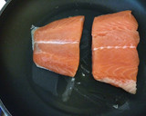 Foto del paso 1 de la receta: Salmón con salsa teriyaki y guarnición de verduras picantes