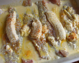 Foto del paso 2 de la receta: Filetes de dorada al horno con nata y azafrán