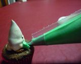 Foto del paso 8 de la receta: Cupcakes navideños caseros