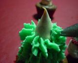 Foto del paso 9 de la receta: Cupcakes navideños caseros