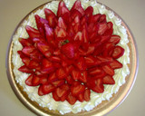Foto del paso 5 de la receta: Tarta de frutillas y chantilly 