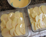 Foto del paso 5 de la receta: Pastel de salmón y patatas al horno