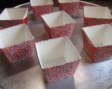 Foto del paso 1 de la receta: Pastelitos navideños de tres harinas al aroma de limón y canela