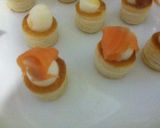 Foto del paso 3 de la receta: Volovanes de salmón ahumado