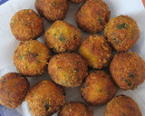 Foto del paso 2 de la receta: Albóndigas caseras con manzana