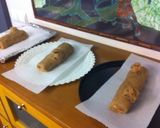 Foto del paso 1 de la receta: Tronco navideño con mazapán y chocolate relleno de turrón