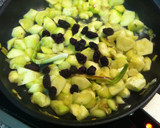 Foto del paso 3 de la receta: Cuscus con verduras y pasas