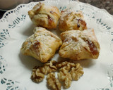Foto del paso 5 de la receta: Saquitos de hojaldre rellenos de queso, conserva y nueces