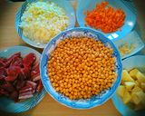 Foto del paso 1 de la receta: Cocido de garbanzos pedrosillanos