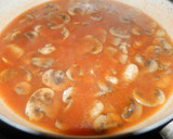 Foto del paso 4 de la receta: Filetes de pavo con champiñones
