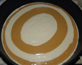 Foto del paso 5 de la receta: Torta cebra y Torta marmolada sabor vainilla y dulce de leche