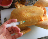 Foto del paso 2 de la receta: Pollo de corral relleno con tubérculos asados