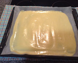 Foto del paso 4 de la receta: Bizcocho para tronco de Navidad