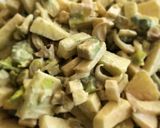 Foto del paso 2 de la receta: Ensalada de Navidad con salsa golf