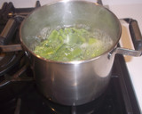 Foto del paso 2 de la receta: Chuletas de cordero sobre manto de judías verdes