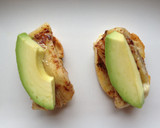 Foto del paso 7 de la receta: Pincho de plátano y canela acompañado de setas siitake y queso