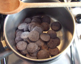 Foto del paso 2 de la receta: Bombones de higo rellenos con chocolate negro