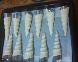 Foto del paso 2 de la receta: Cucuruchos de hojaldre (dulces o salados)