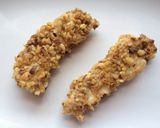 Foto del paso 4 de la receta: Pincho de rebozado de pechuga de pollo con nueces y queso brie