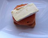 Foto del paso 8 de la receta: Pincho de rebozado de pechuga de pollo con nueces y queso brie