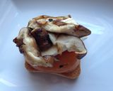 Foto del paso 9 de la receta: Pincho de rebozado de pechuga de pollo con nueces y queso brie