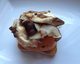 Foto del paso 9 de la receta: Pincho de rebozado de pechuga de pollo con nueces y queso brie