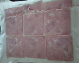 Foto del paso 1 de la receta: Pastel de queso, jamón york y dátiles