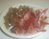 Foto del paso 1 de la receta: Tortilla de jamón serrano, setas y queso