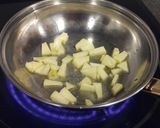 Foto del paso 2 de la receta: Espinacas con serrano y manzana
