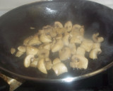 Foto del paso 4 de la receta: Pizza de setas y champiñones