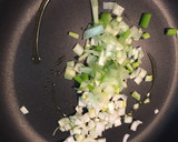 Foto del paso 2 de la receta: Macarrones con salsa blanca de pollo y bacon