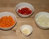 Foto del paso 3 de la receta: Carne mechada en salsa