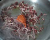 Foto del paso 2 de la receta: Arroz con jamón, beicon y sobrasada