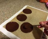 Foto del paso 2 de la receta: Milhojas de chocolate con fresas y crema chantilly