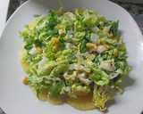 Foto del paso 3 de la receta: Ensalada con langostinos y piña